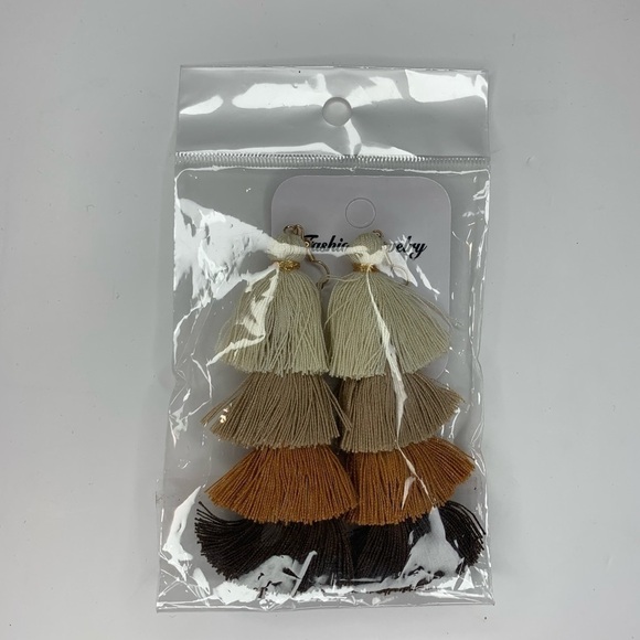 Tassel earrings - Picture 1 of 2